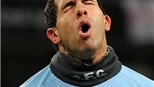 Man City nâng hình phạt với Tevez